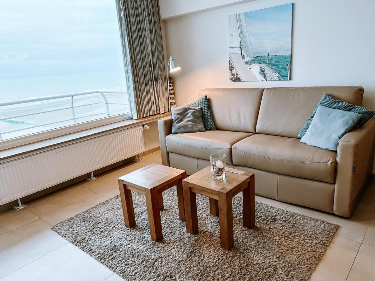 Cosy Studio With Sea View In Остенде Экстерьер фото