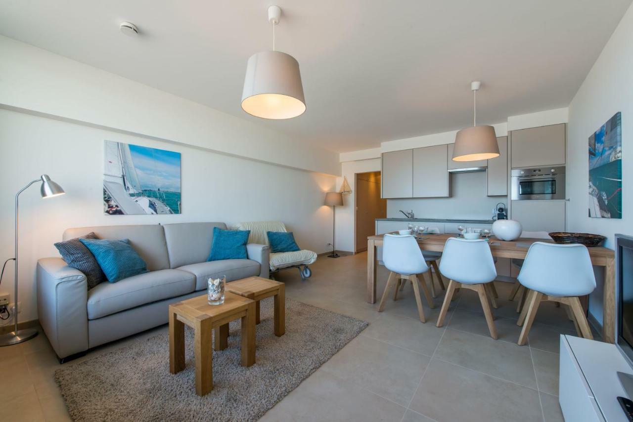 Cosy Studio With Sea View In Остенде Экстерьер фото