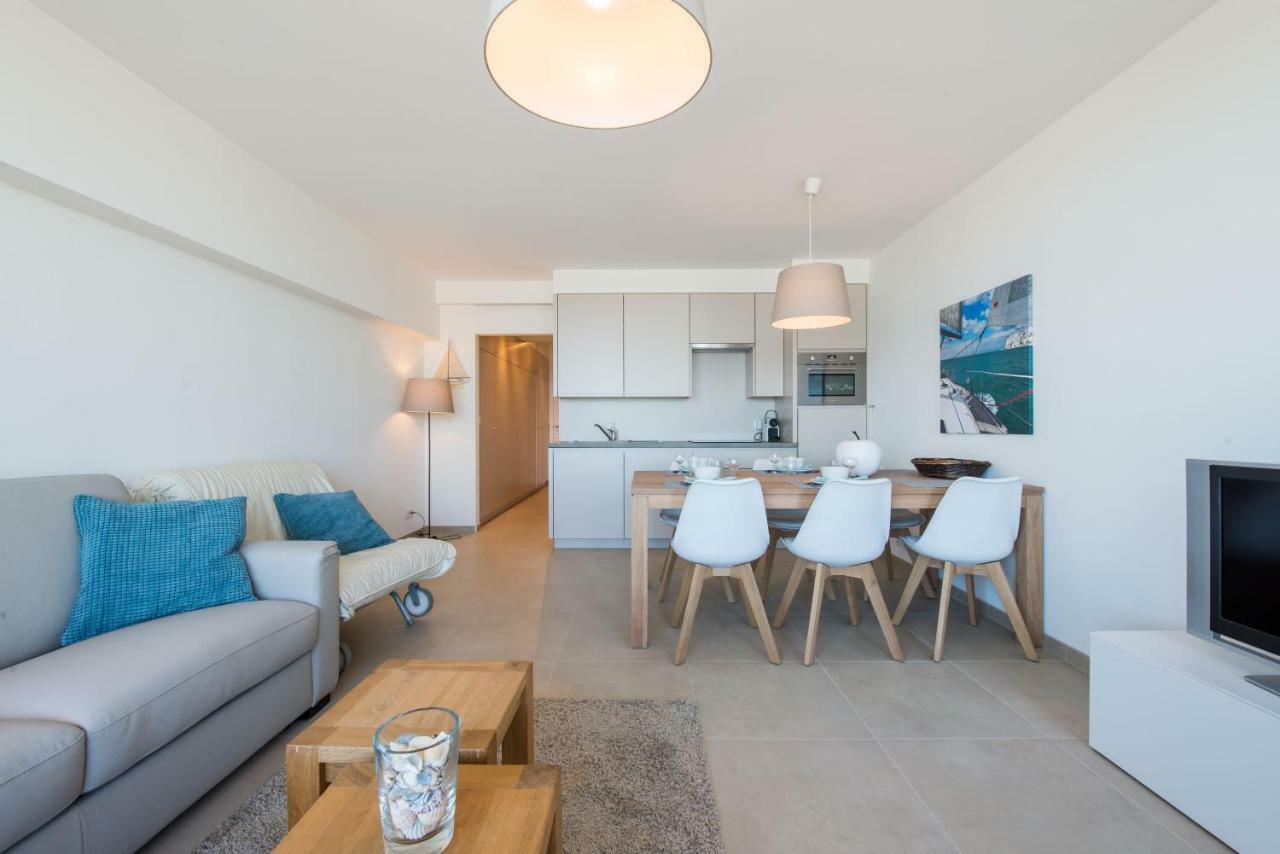 Cosy Studio With Sea View In Остенде Экстерьер фото